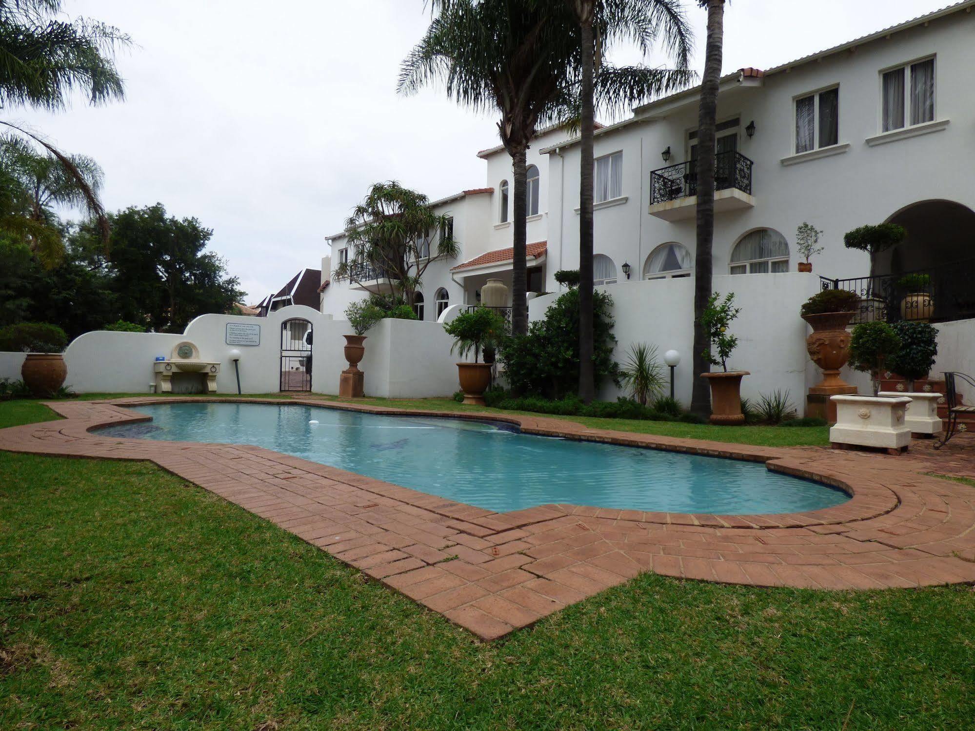 Capital House Boutique Hotel Pretoria-Noord Exterior foto